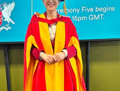 Manisha Koirala receives an Honorary Doctorate from the University of Bradford | Manisha Koirala receives an Honorary Doctorate from the University of Bradford Manisha Koirala receives an Honorary Doctorate from the University of Bradford | Manisha Koirala receives an Honorary Doctorate from the University of Bradford