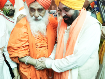 Curb groundwater depletion, pleads Punjab CM | Curb groundwater depletion, pleads Punjab CM Curb groundwater depletion, pleads Punjab CM | Curb groundwater depletion, pleads Punjab CM