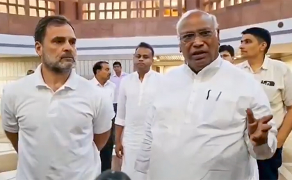 'Bring legislation in Monsoon Session to grant statehood to J&K', Rahul, Kharge write to PM Modi | 'Bring legislation in Monsoon Session to grant statehood to J&K', Rahul, Kharge write to PM Modi 'Bring legislation in Monsoon Session to grant statehood to J&K', Rahul, Kharge write to PM Modi | 'Bring legislation in Monsoon Session to grant statehood to J&K', Rahul, Kharge write to PM Modi