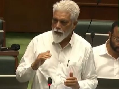 Unauthorised schools functioning, action being taken: Maha Minister in Assembly | Unauthorised schools functioning, action being taken: Maha Minister in Assembly