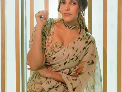 Neha Dhupia thanks Karan Johar's '‘Aap Jaisa Koi’ for smashing patriarchy | Neha Dhupia thanks Karan Johar's '‘Aap Jaisa Koi’ for smashing patriarchy Neha Dhupia thanks Karan Johar's '‘Aap Jaisa Koi’ for smashing patriarchy | Neha Dhupia thanks Karan Johar's '‘Aap Jaisa Koi’ for smashing patriarchy