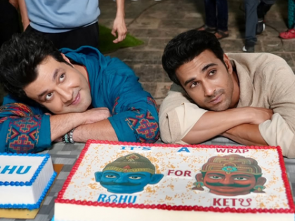 Pulkit Samrat plants a sweet peck on Varun Sharma’s cheek as they wrap up 'Rahu Ketu' | Pulkit Samrat plants a sweet peck on Varun Sharma’s cheek as they wrap up 'Rahu Ketu' Pulkit Samrat plants a sweet peck on Varun Sharma’s cheek as they wrap up 'Rahu Ketu' | Pulkit Samrat plants a sweet peck on Varun Sharma’s cheek as they wrap up 'Rahu Ketu'