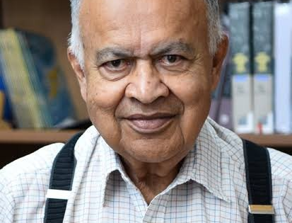 Maharashtra to expand science centres honouring Jayant Narlikar across state | Maharashtra to expand science centres honouring Jayant Narlikar across state Maharashtra to expand science centres honouring Jayant Narlikar across state | Maharashtra to expand science centres honouring Jayant Narlikar across state
