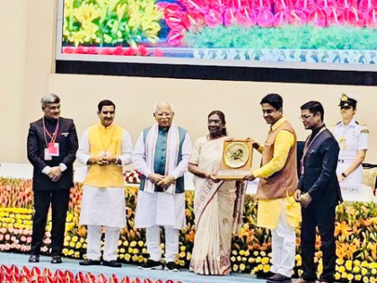 Delhi: NDMC shines at Swachh Survekshan 2024-25 Awards | Delhi: NDMC shines at Swachh Survekshan 2024-25 Awards Delhi: NDMC shines at Swachh Survekshan 2024-25 Awards | Delhi: NDMC shines at Swachh Survekshan 2024-25 Awards