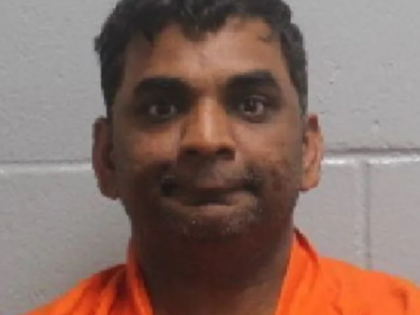 Indian-origin businessman, three police chiefs charged with US visa fraud | Indian-origin businessman, three police chiefs charged with US visa fraud Indian-origin businessman, three police chiefs charged with US visa fraud | Indian-origin businessman, three police chiefs charged with US visa fraud