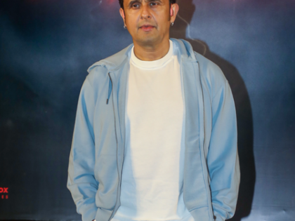 Sonu Nigam remembers mentor Gulshan Kumar after 'Dil Pe Chalai Churiyaan (Trending) release | Sonu Nigam remembers mentor Gulshan Kumar after 'Dil Pe Chalai Churiyaan (Trending) release
