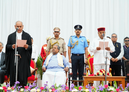 Justice Vibhu Bakhru takes oath as Chief Justice of Karnataka High Court | Justice Vibhu Bakhru takes oath as Chief Justice of Karnataka High Court Justice Vibhu Bakhru takes oath as Chief Justice of Karnataka High Court | Justice Vibhu Bakhru takes oath as Chief Justice of Karnataka High Court