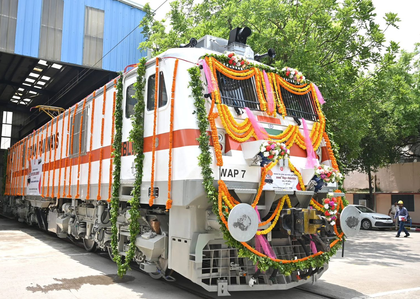 Banaras rail engine factory rolls out its 2500th electric locomotive | Banaras rail engine factory rolls out its 2500th electric locomotive Banaras rail engine factory rolls out its 2500th electric locomotive | Banaras rail engine factory rolls out its 2500th electric locomotive
