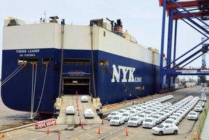 India's automobile exports jump 22 pc in April-June quarter | India's automobile exports jump 22 pc in April-June quarter