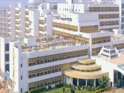 Green corridor created for Puri minor victim, airlifted to AIIMS Delhi | Green corridor created for Puri minor victim, airlifted to AIIMS Delhi Green corridor created for Puri minor victim, airlifted to AIIMS Delhi | Green corridor created for Puri minor victim, airlifted to AIIMS Delhi