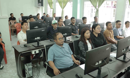 Mizoram govt trains officials to begin biometric enrolment of Myanmar, Bangladeshi refugees | Mizoram govt trains officials to begin biometric enrolment of Myanmar, Bangladeshi refugees