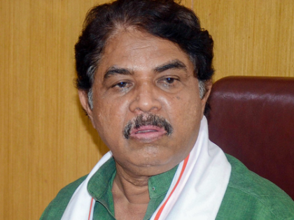 Mysuru convention held to 'finish' Shivakumar, claims K’taka BJP | Mysuru convention held to 'finish' Shivakumar, claims K’taka BJP