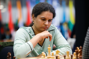 Andhra Pradesh, Telangana CMs congratulate Chess champion Koneru Humpy | Andhra Pradesh, Telangana CMs congratulate Chess champion Koneru Humpy Andhra Pradesh, Telangana CMs congratulate Chess champion Koneru Humpy | Andhra Pradesh, Telangana CMs congratulate Chess champion Koneru Humpy