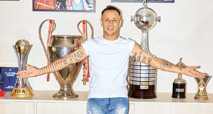 Ex-Bayern defender Rafinha calls time on career | Ex-Bayern defender Rafinha calls time on career