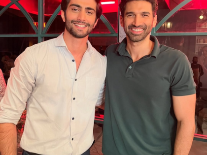 'Metro...In Dino' actor Kush Jotwani talks about his bonding with Aditya Roy Kapur | 'Metro...In Dino' actor Kush Jotwani talks about his bonding with Aditya Roy Kapur 'Metro...In Dino' actor Kush Jotwani talks about his bonding with Aditya Roy Kapur | 'Metro...In Dino' actor Kush Jotwani talks about his bonding with Aditya Roy Kapur