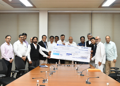 Gujarat govt contributes Rs 5 crore into welfare fund of lawyers and jurists | Gujarat govt contributes Rs 5 crore into welfare fund of lawyers and jurists Gujarat govt contributes Rs 5 crore into welfare fund of lawyers and jurists | Gujarat govt contributes Rs 5 crore into welfare fund of lawyers and jurists