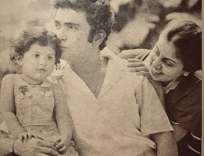 Neetu Kapoor treats with a rare pic of Rishi Kapoor with baby Riddhima | Neetu Kapoor treats with a rare pic of Rishi Kapoor with baby Riddhima Neetu Kapoor treats with a rare pic of Rishi Kapoor with baby Riddhima | Neetu Kapoor treats with a rare pic of Rishi Kapoor with baby Riddhima