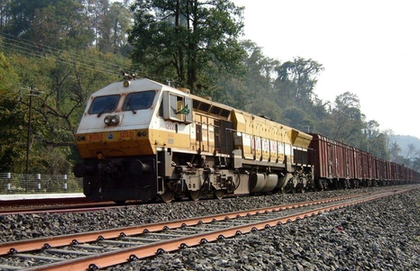 237 Railways projects worth Rs 1,90,333 crore sanctioned in less than 4 years: Ashwini Vaishnaw | 237 Railways projects worth Rs 1,90,333 crore sanctioned in less than 4 years: Ashwini Vaishnaw 237 Railways projects worth Rs 1,90,333 crore sanctioned in less than 4 years: Ashwini Vaishnaw | 237 Railways projects worth Rs 1,90,333 crore sanctioned in less than 4 years: Ashwini Vaishnaw