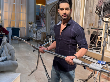 Abhishek Malik shares his fitness hacks amid a hectic shooting schedule on the sets of 'Jamai No. 1' | Abhishek Malik shares his fitness hacks amid a hectic shooting schedule on the sets of 'Jamai No. 1' Abhishek Malik shares his fitness hacks amid a hectic shooting schedule on the sets of 'Jamai No. 1' | Abhishek Malik shares his fitness hacks amid a hectic shooting schedule on the sets of 'Jamai No. 1'
