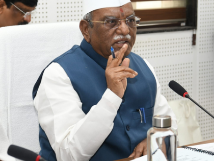 Rajasthan Governor reviews implementation of welfare schemes, stresses inclusive development | Rajasthan Governor reviews implementation of welfare schemes, stresses inclusive development
