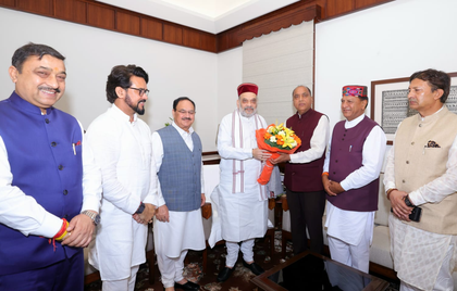 Himachal BJP delegation apprises Union Ministers about calamity loss | Himachal BJP delegation apprises Union Ministers about calamity loss
