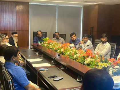 Bangladesh air crash: Indian medical team reviews critical cases in Dhaka | Bangladesh air crash: Indian medical team reviews critical cases in Dhaka
