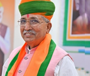 Govt has no plan to remove 'socialist' and 'secular' from Constitution's Preamble: Law Minister Meghwal | Govt has no plan to remove 'socialist' and 'secular' from Constitution's Preamble: Law Minister Meghwal Govt has no plan to remove 'socialist' and 'secular' from Constitution's Preamble: Law Minister Meghwal | Govt has no plan to remove 'socialist' and 'secular' from Constitution's Preamble: Law Minister Meghwal