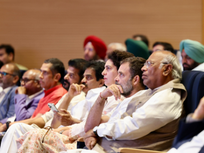 'Will uplift weaker sections': Rahul Gandhi, Kharge bat for English-medium education | 'Will uplift weaker sections': Rahul Gandhi, Kharge bat for English-medium education 'Will uplift weaker sections': Rahul Gandhi, Kharge bat for English-medium education | 'Will uplift weaker sections': Rahul Gandhi, Kharge bat for English-medium education