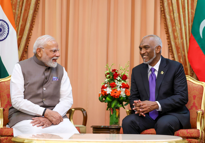 Charmed by PM Modi's 'diplomatic spell', Maldives and Lankan leaders give up anti-India stance | Charmed by PM Modi's 'diplomatic spell', Maldives and Lankan leaders give up anti-India stance