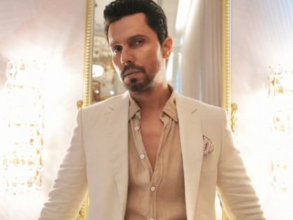 Randeep Hooda on his fashion philosophy: Can grab the first thing I see in my cupboard | Randeep Hooda on his fashion philosophy: Can grab the first thing I see in my cupboard Randeep Hooda on his fashion philosophy: Can grab the first thing I see in my cupboard | Randeep Hooda on his fashion philosophy: Can grab the first thing I see in my cupboard