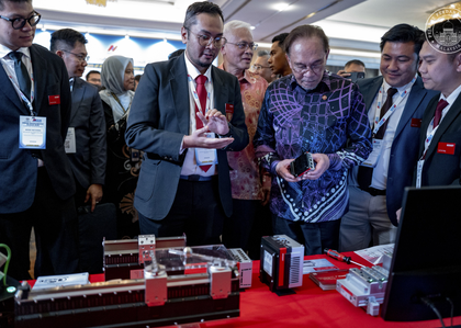 Malaysian PM vows to prioritise strengthening resilience in semiconductor sector | Malaysian PM vows to prioritise strengthening resilience in semiconductor sector