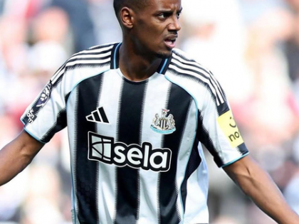 'We’d be upset if Isak leaves', says Newcastle defender Dan Burn | 'We’d be upset if Isak leaves', says Newcastle defender Dan Burn
