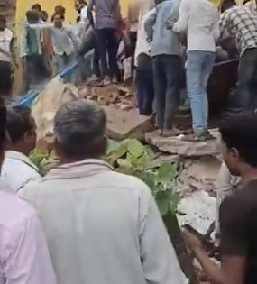 Rajasthan school roof collapse: Death toll rises to 7, locals protest on roads demanding compensation | Rajasthan school roof collapse: Death toll rises to 7, locals protest on roads demanding compensation
