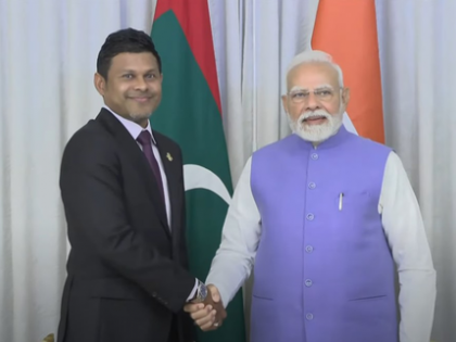 PM Modi meets Maldivian Vice President Hussain Latheef in Male | PM Modi meets Maldivian Vice President Hussain Latheef in Male