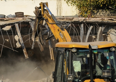Bulldozers roll on property of Chhangur baba’s aide accused in conversion racket | Bulldozers roll on property of Chhangur baba’s aide accused in conversion racket
