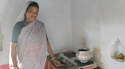 Chhattisgarh: Dhamtari women get freedom from smoke through PM Ujjwala Yojana | Chhattisgarh: Dhamtari women get freedom from smoke through PM Ujjwala Yojana