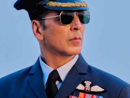 Akshay Kumar, Sidharth Malhotra & others salute the Indian brave-hearts during Kargil Diwas 2025 | Akshay Kumar, Sidharth Malhotra & others salute the Indian brave-hearts during Kargil Diwas 2025