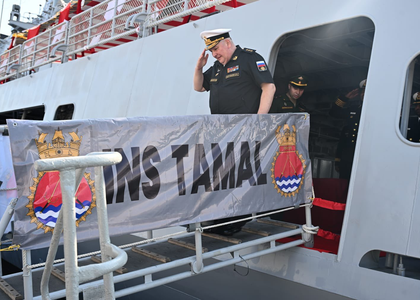Top Russian Navy official visits INS Tamal, discusses key areas of defence cooperation with India | Top Russian Navy official visits INS Tamal, discusses key areas of defence cooperation with India