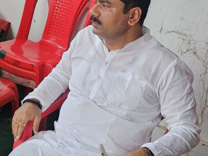 Madhya Pradesh: Former MLA misbehaves with woman police officer; video goes viral | Madhya Pradesh: Former MLA misbehaves with woman police officer; video goes viral