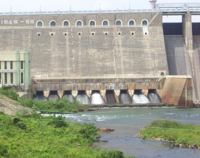 Flood alert along lower Bhavani River in TN's Erode as Bhavanisagar dam nears full capacity | Flood alert along lower Bhavani River in TN's Erode as Bhavanisagar dam nears full capacity Flood alert along lower Bhavani River in TN's Erode as Bhavanisagar dam nears full capacity | Flood alert along lower Bhavani River in TN's Erode as Bhavanisagar dam nears full capacity