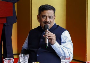 Historic decision by CM Nitish Kumar: JD(U) leaders on Safai Karamachari Commission | Historic decision by CM Nitish Kumar: JD(U) leaders on Safai Karamachari Commission Historic decision by CM Nitish Kumar: JD(U) leaders on Safai Karamachari Commission | Historic decision by CM Nitish Kumar: JD(U) leaders on Safai Karamachari Commission