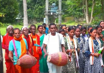 PM Modi lauds Odisha's devotional singers for awareness campaign against forest fires | PM Modi lauds Odisha's devotional singers for awareness campaign against forest fires PM Modi lauds Odisha's devotional singers for awareness campaign against forest fires | PM Modi lauds Odisha's devotional singers for awareness campaign against forest fires