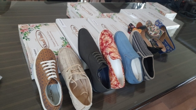 India's leather, footwear exports to UK likely to double to $1 billion: Piyush Goyal | India's leather, footwear exports to UK likely to double to $1 billion: Piyush Goyal India's leather, footwear exports to UK likely to double to $1 billion: Piyush Goyal | India's leather, footwear exports to UK likely to double to $1 billion: Piyush Goyal