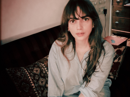 Aditi Rao Hydari flaunts her soft waves and a breezy fringe after a fun makeover | Aditi Rao Hydari flaunts her soft waves and a breezy fringe after a fun makeover