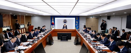 South Korean President Lee vows to ease excessive penalties on corporate activities | South Korean President Lee vows to ease excessive penalties on corporate activities
