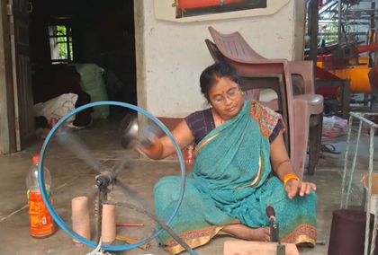 Weaving change: Mudra Yojana empowers women artisans in Bihar's Bagaha | Weaving change: Mudra Yojana empowers women artisans in Bihar's Bagaha Weaving change: Mudra Yojana empowers women artisans in Bihar's Bagaha | Weaving change: Mudra Yojana empowers women artisans in Bihar's Bagaha