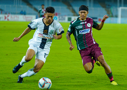134th Durand Cup: 10-man Mohun Bagan put it across Mohammedan Sporting | 134th Durand Cup: 10-man Mohun Bagan put it across Mohammedan Sporting 134th Durand Cup: 10-man Mohun Bagan put it across Mohammedan Sporting | 134th Durand Cup: 10-man Mohun Bagan put it across Mohammedan Sporting