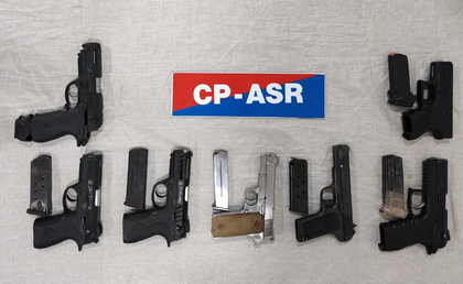 Punjab Police bust two cross-border illegal arms smuggling modules; 4 held | Punjab Police bust two cross-border illegal arms smuggling modules; 4 held Punjab Police bust two cross-border illegal arms smuggling modules; 4 held | Punjab Police bust two cross-border illegal arms smuggling modules; 4 held
