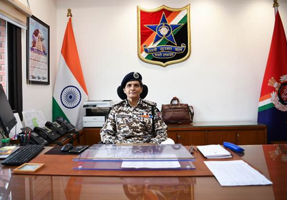 IPS Sonali Mishra becomes first woman DG of Railway Protection Force | IPS Sonali Mishra becomes first woman DG of Railway Protection Force IPS Sonali Mishra becomes first woman DG of Railway Protection Force | IPS Sonali Mishra becomes first woman DG of Railway Protection Force