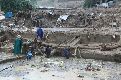 Eight dead, 3 missing after flash floods in Vietnam | Eight dead, 3 missing after flash floods in Vietnam Eight dead, 3 missing after flash floods in Vietnam | Eight dead, 3 missing after flash floods in Vietnam
